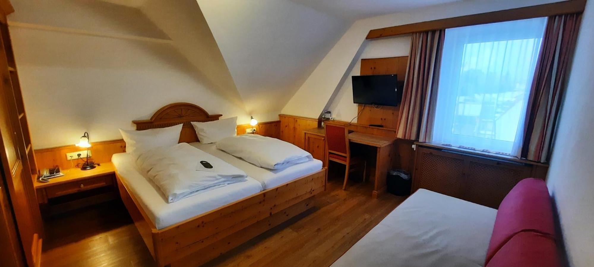Hotel Gasthof Jaegerhaus Санкт-Петер Экстерьер фото