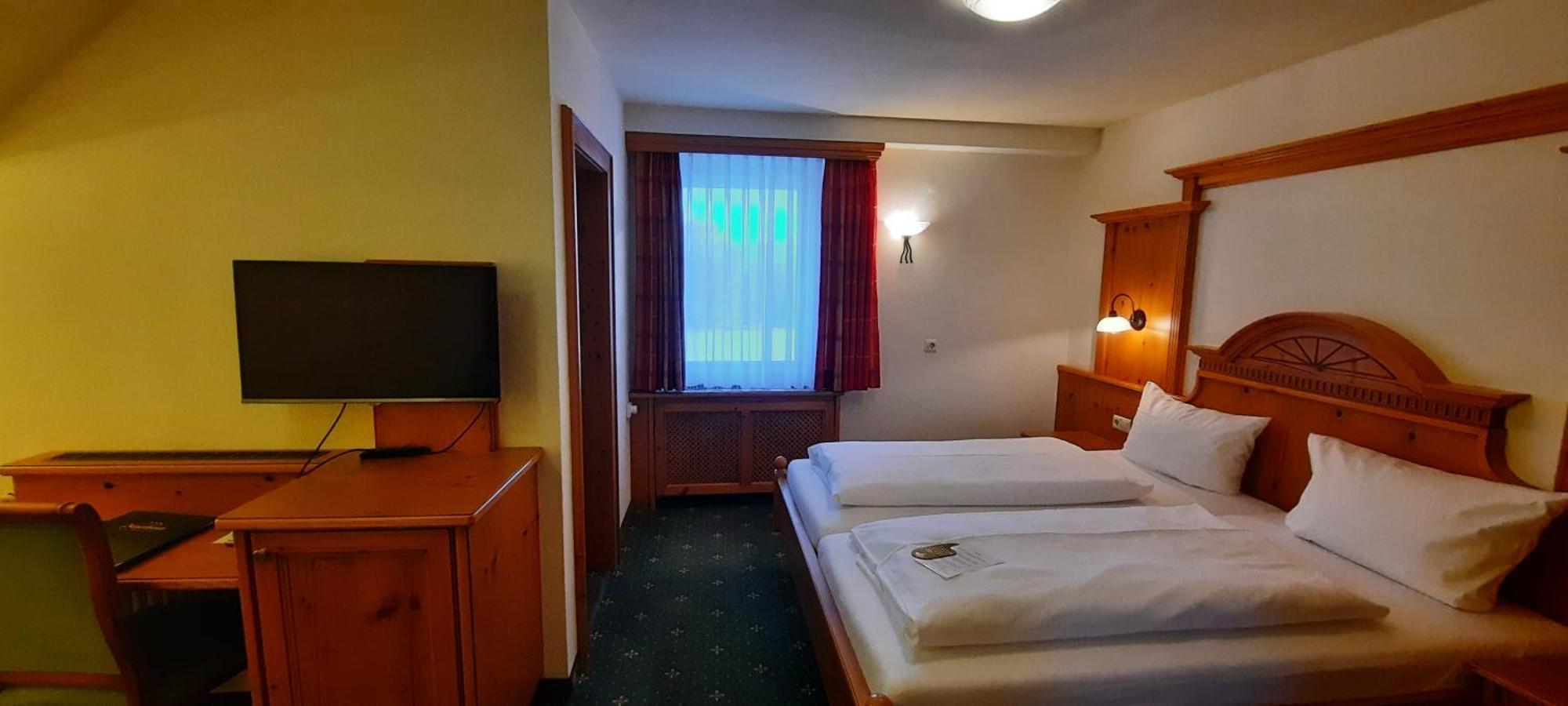 Hotel Gasthof Jaegerhaus Санкт-Петер Экстерьер фото